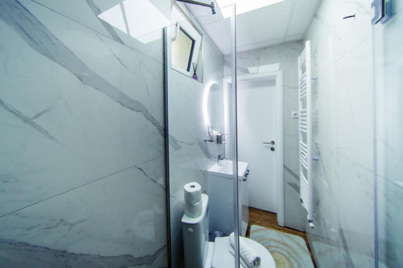 La Lorre Lux Apartment Jagodina Eksteriør bilde