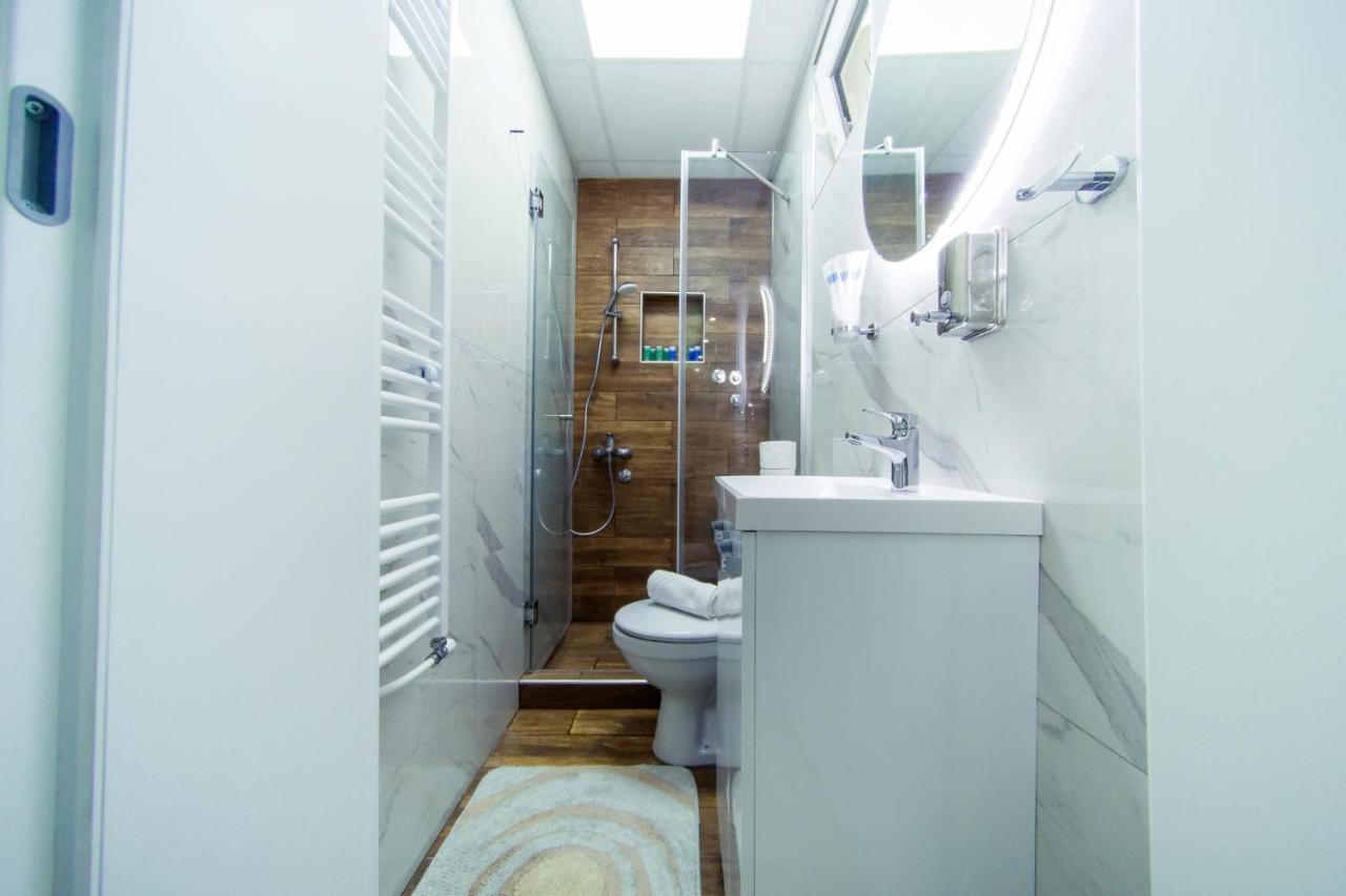La Lorre Lux Apartment Jagodina Eksteriør bilde